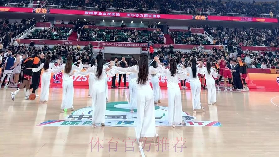 山西男篮啦啦队社媒分享舞蹈:还得是老歌,得劲儿~ 山西男篮啦啦队社媒分享舞蹈:还得是老歌,得劲儿~